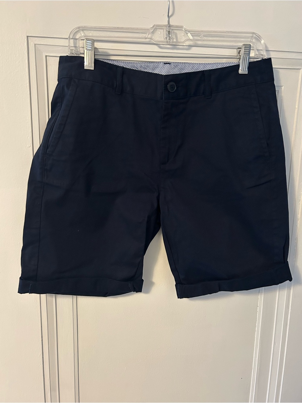 Women’s L.L.Bean Navy Shorts sz 8
